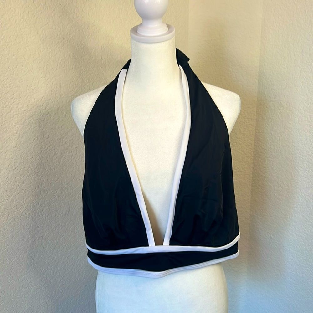 Women's Swimsuits for All Black and White Halter Bikini Top ~ Size 20